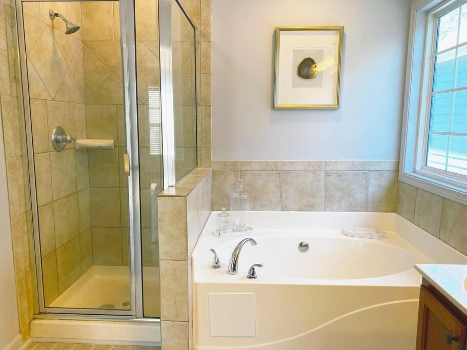Entire Home Downtown Atl! Walk To Gwcc And More! Atlanta Exteriör bild